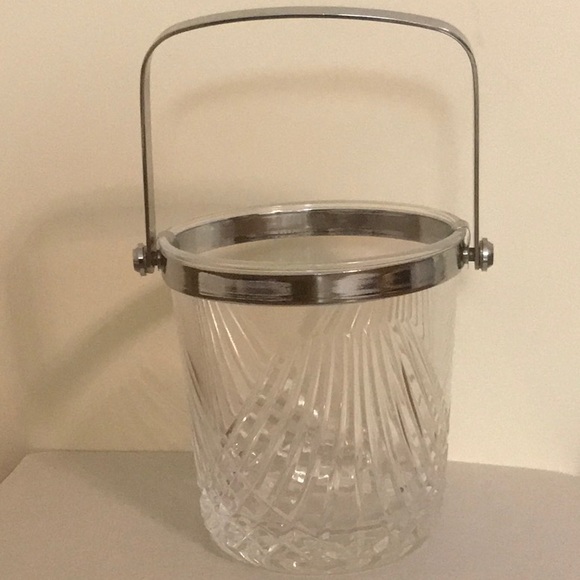 Vintage Crystal Heavy Cut Glass or Pressed Ice Bucket Clear Silver - Picture 2 of 9